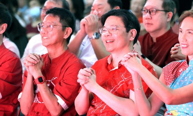 DPM Lawrence Wong’s inaugurates Chinese New year Lightup