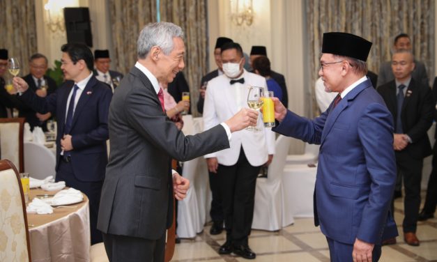 PM Lee Welcomed Malaysian PM Anwar Ibrahim to the Istana,  30 January 2023