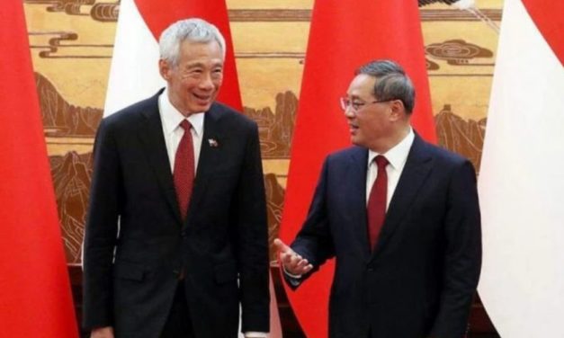 Prime Minister Lee Hsien Loong Meets China’s New Premier, Li Qiang 