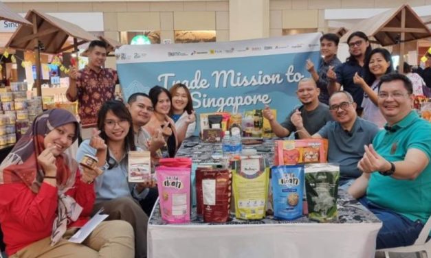 Indonesian Ambassador to Singapore Visits KADIN Trade Mission Showcasing Local SME Products