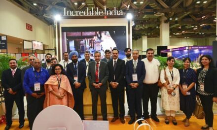 High Commissioner Inaugurates India Pavilion at ITB Asia 2023 in Singapore