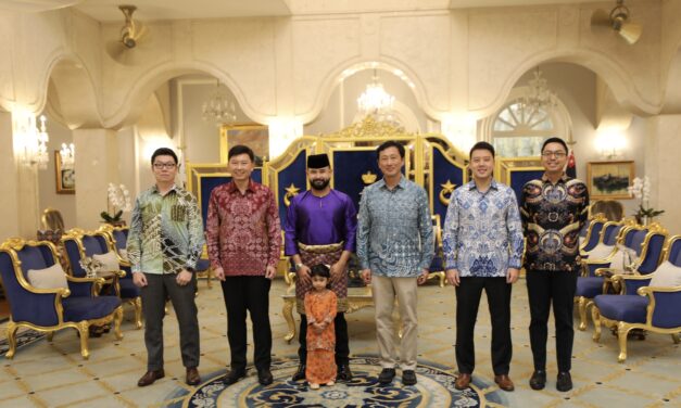 Singapore Ministers Attend Hari Raya Open House in Johor