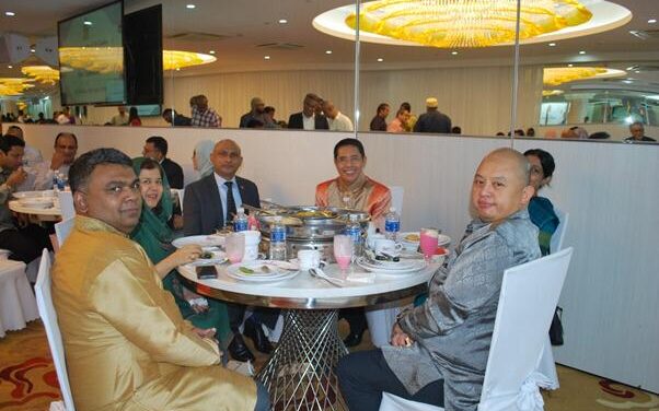 High Commission of Sri Lanka in Singapore Hosts Iftar Dinner