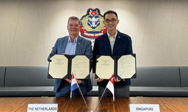 Singapore and the Netherlands Forge New Partnership for Container Track and Trace Service