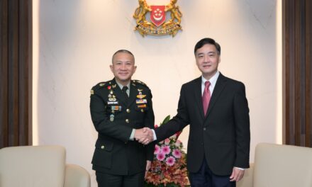 Chief of Defence Forces of the Royal Thai Armed Forces Makes Introductory Visit to Singapore