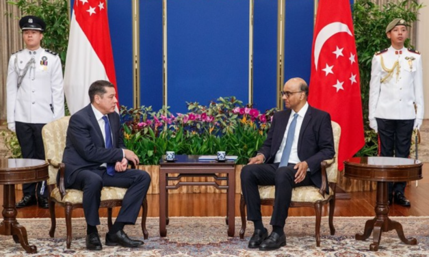 Uzbekistan’s New Ambassador Presents Credentials to President of Singapore, Enhancing Bilateral Relations