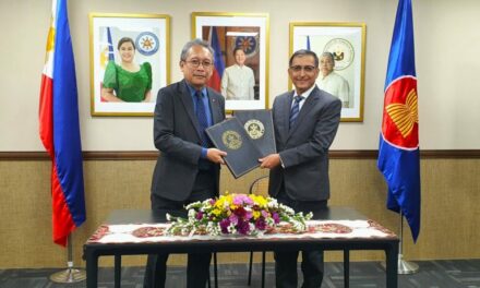 Philippine Embassy and Bayanihan Society of Singapore Sign Agreement for Centre Maintenance