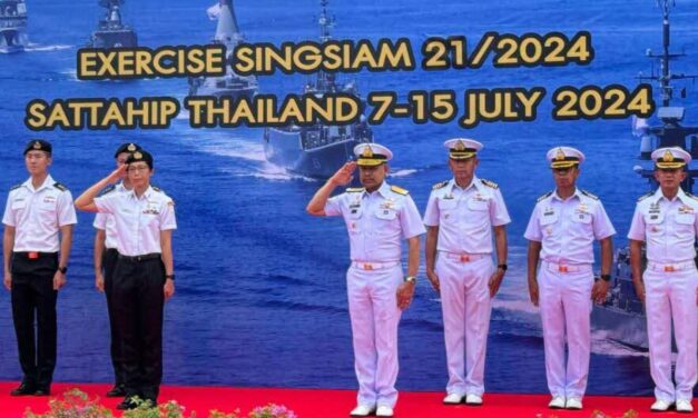 Singapore and Thailand Navies Conduct Bilateral Exercise