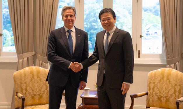 Secretary Blinken Strengthens U.S.-Singapore Relations with Strategic Meetings and Agreements