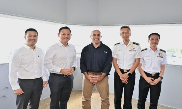 Strengthening Defence Ties: US Congressional Delegation Visits Changi Naval Base