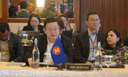 ASEAN Secretary-General Engages in High-Level Talks on Post-2025 Vision
