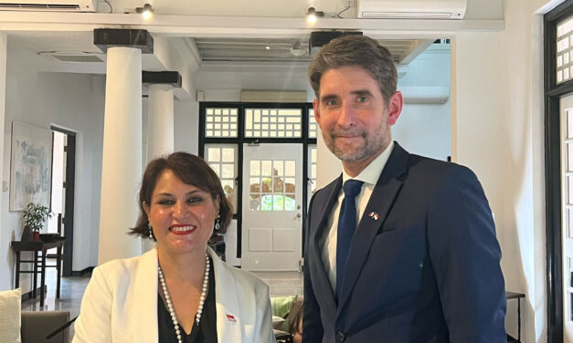 France and Singapore Mark 60 Years of Friendship
