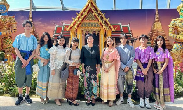 The Royal Thai Embassy Hosts “Orchids from the Land of Smiles”exhibition at Gardens by the Bay