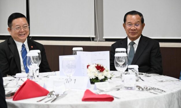 ASEAN Secretary-General Attends Dinner Honouring Cambodia’s 26th Anniversary in ASEAN