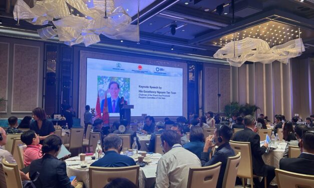 SMF Hosts Investment Seminar as Khánh Hòa Invites Singapore Businesses