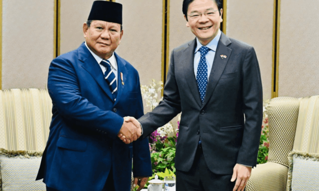 President Prabowo and PM Lawrence Wong Hold First Leaders’ Retreat