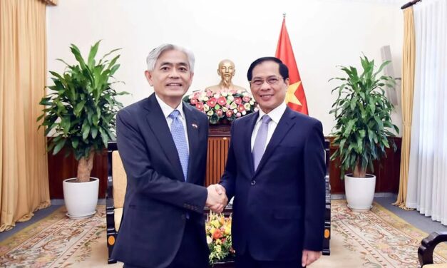 Singapore and Vietnam Hold 17th Bilateral Consultations in Hanoi