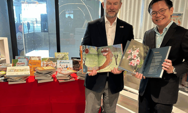 Singapore and Australia Celebrate 60 Years of Friendship with a Book Exchange