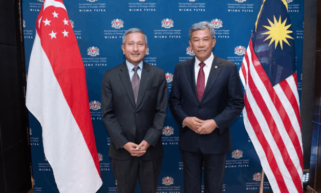 SINGAPORE AND MALAYSIA FOREIGN MINISTERS MEET AHEAD OF 12TH LEADERS’ RETREAT