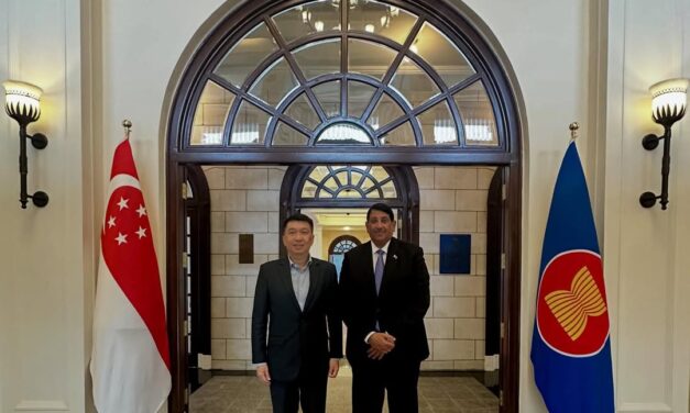 Qatar Ambassador Meets Singapore MFA Director Following Appointment