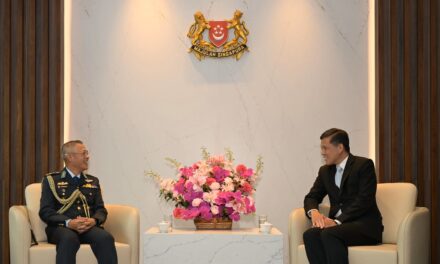 Commander of the Royal Brunei Air Force Makes Introductory Visit to Singapore