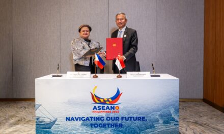 Philippines and Singapore Deepen Bilateral Ties at ASEAN Foreign Ministers’ Meeting Retreat in Cebu