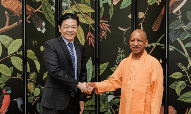 Yogi Adityanath Meets Singapore Prime Minister Lawrence Wong to Strengthen Uttar Pradesh–Singapore Cooperation