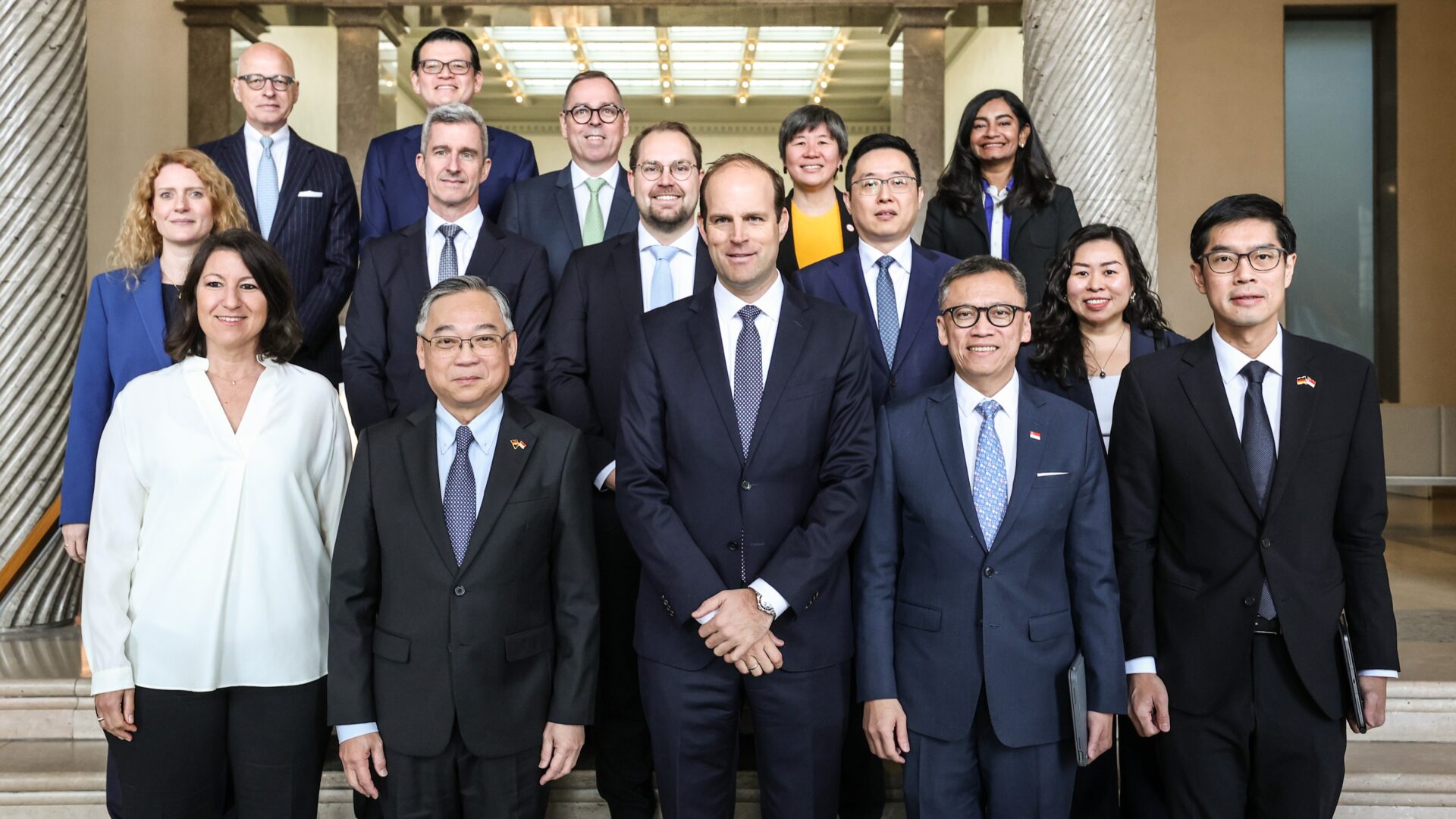 DPM Gan’s Visit to Hapag-Lloyd AG 1