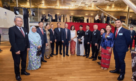 Philippine Ambassador Attends Singapore Diplomatic Reception