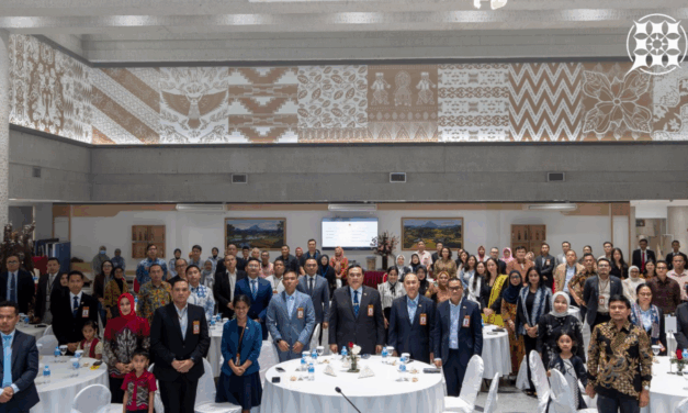 Indonesian Embassy in Singapore Hosts Farewell and Welcome Ceremony for Home Staff During Ramadan Iftar