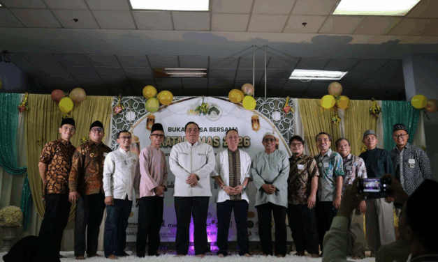 Indonesian Ambassador Attends IMAS Ramadan Iftar Gathering with Indonesian Community in Singapore