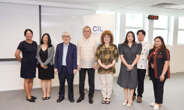 Philippine Ambassador Delivers Lecture on ASEAN Chairship at NUS
