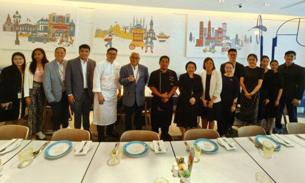 Royal Thai Embassy Supports Northern Thai Food Festival in Singapore