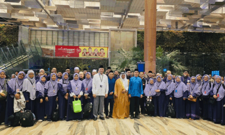 Saudi Ambassador Joins Send-Off for Singapore Hajj Pilgrims at Changi Airport