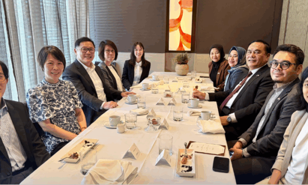 Indonesian Ambassador Meets Enterprise Singapore Chairman to Discuss Investment Cooperation
