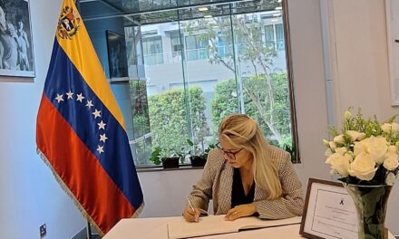 Venezuela Opens Condolence Book