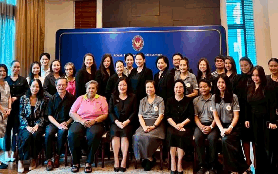 Thai Ambassador-Designate Presents Financial Support to Five Thai Associations in Singapore