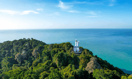 7 Must-Visit Attractions in Port Dickson for an Unforgettable Family Getaway