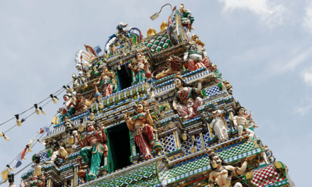 Arulmigu Sri Rajakaliamman Glass Temple: Malaysia’s Dazzling Sanctuary of Light and Faith