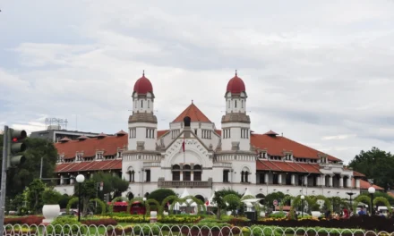 Lawang Sewu Semarang Visitor Guide: History, Museum & Colonial Architecture